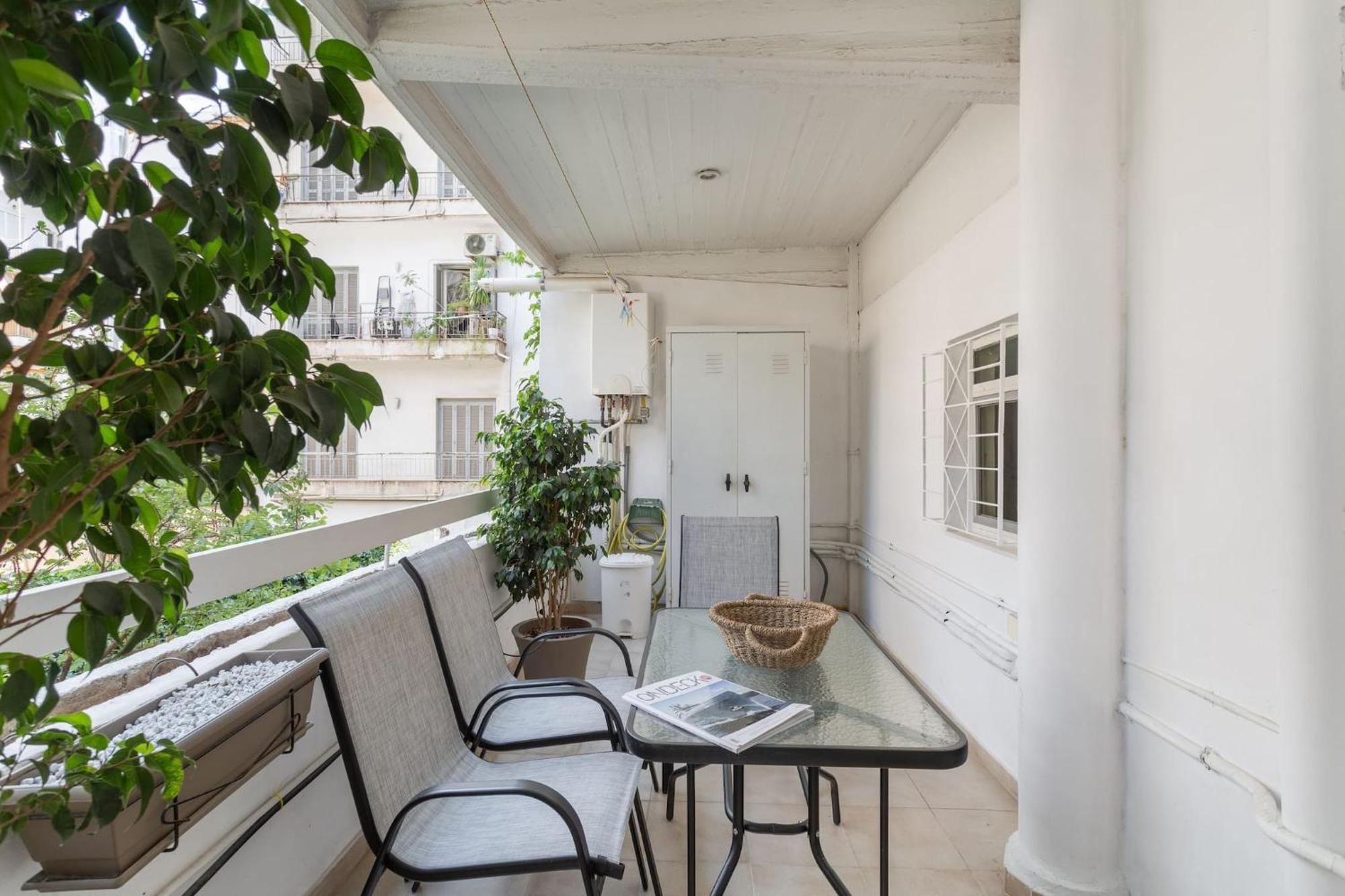 Fresh Detailed Stylish Apartment At Acropolis Athens Exterior photo